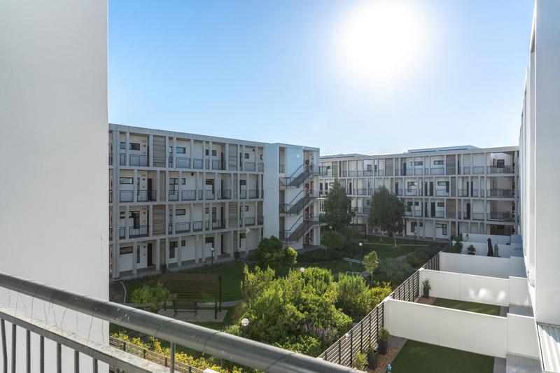 2 Bedroom Property for Sale in Paardevlei Western Cape